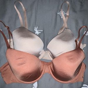 two aerie bras